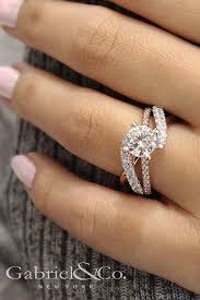 Elegant Diamond Ring